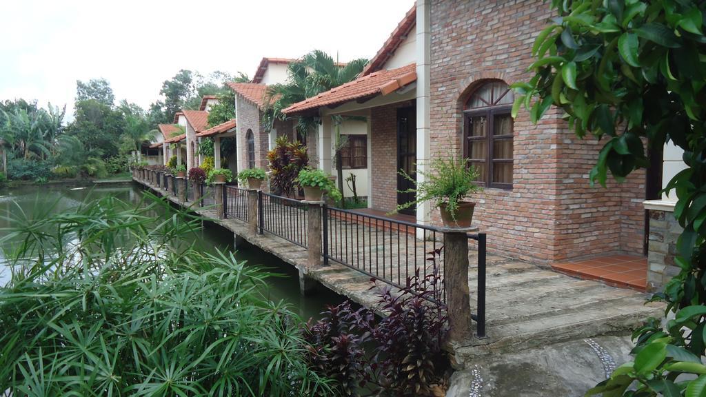 Villa H2O Binh Duong Phòng bức ảnh
